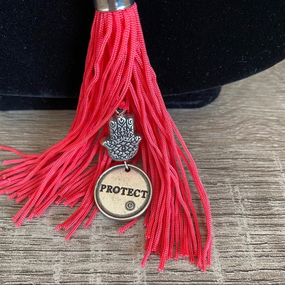 NWOT PInk Bead Tassel Protection CharmLongNecklace - Picture 3 of 8